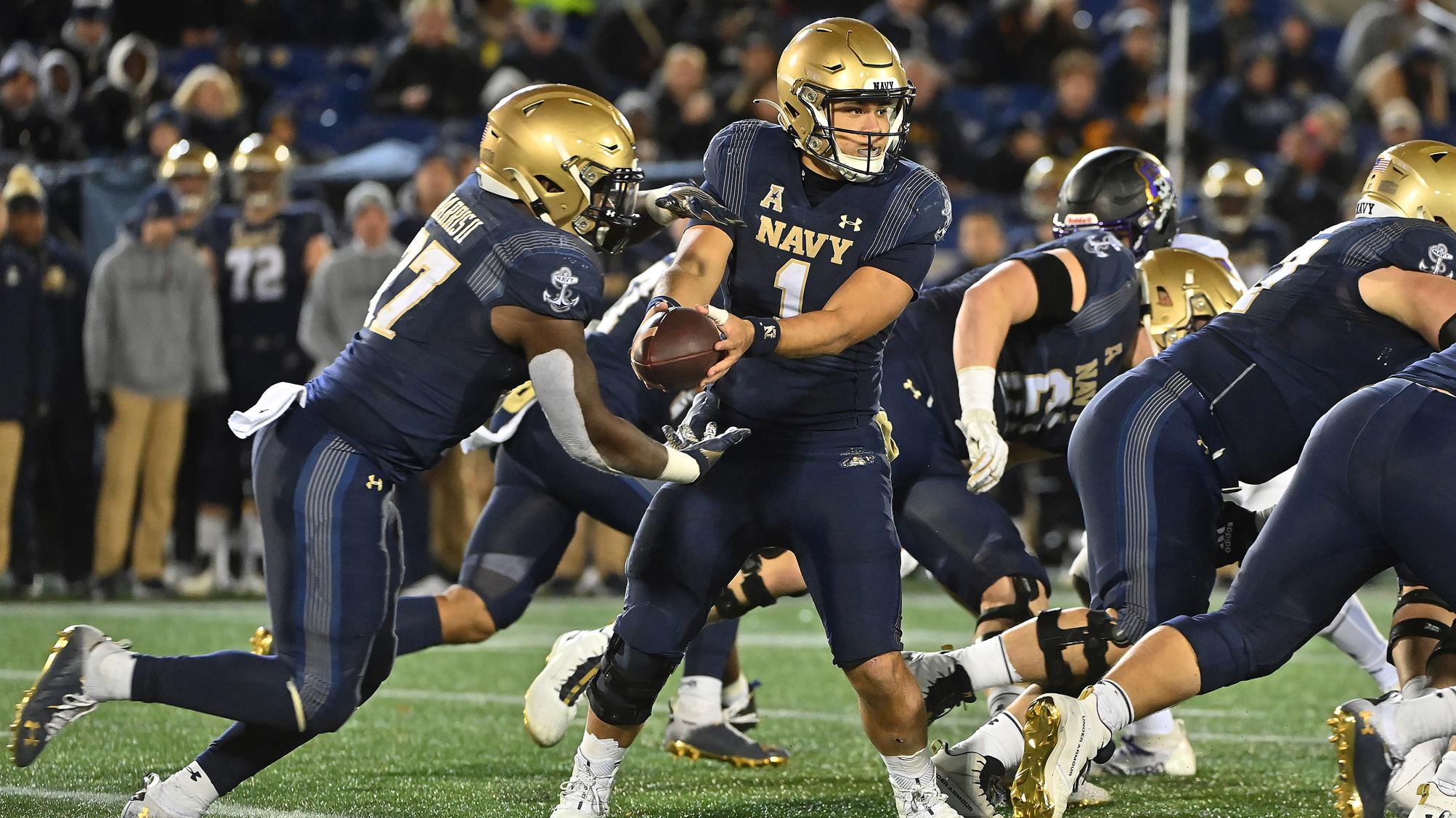 One Mid's Journey: A Look at Navy Quarterback Tai Lavatai's Road to ...